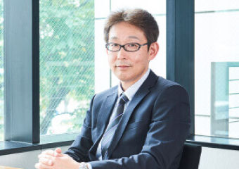 営業 金田晶